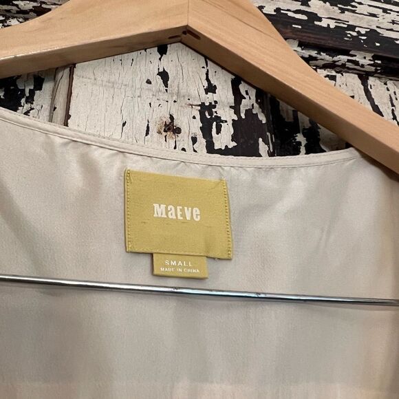 Women’s Maeve Anthropologie silk embroidered tie blouse with Claire’s sides. S - Picture 2 of 11